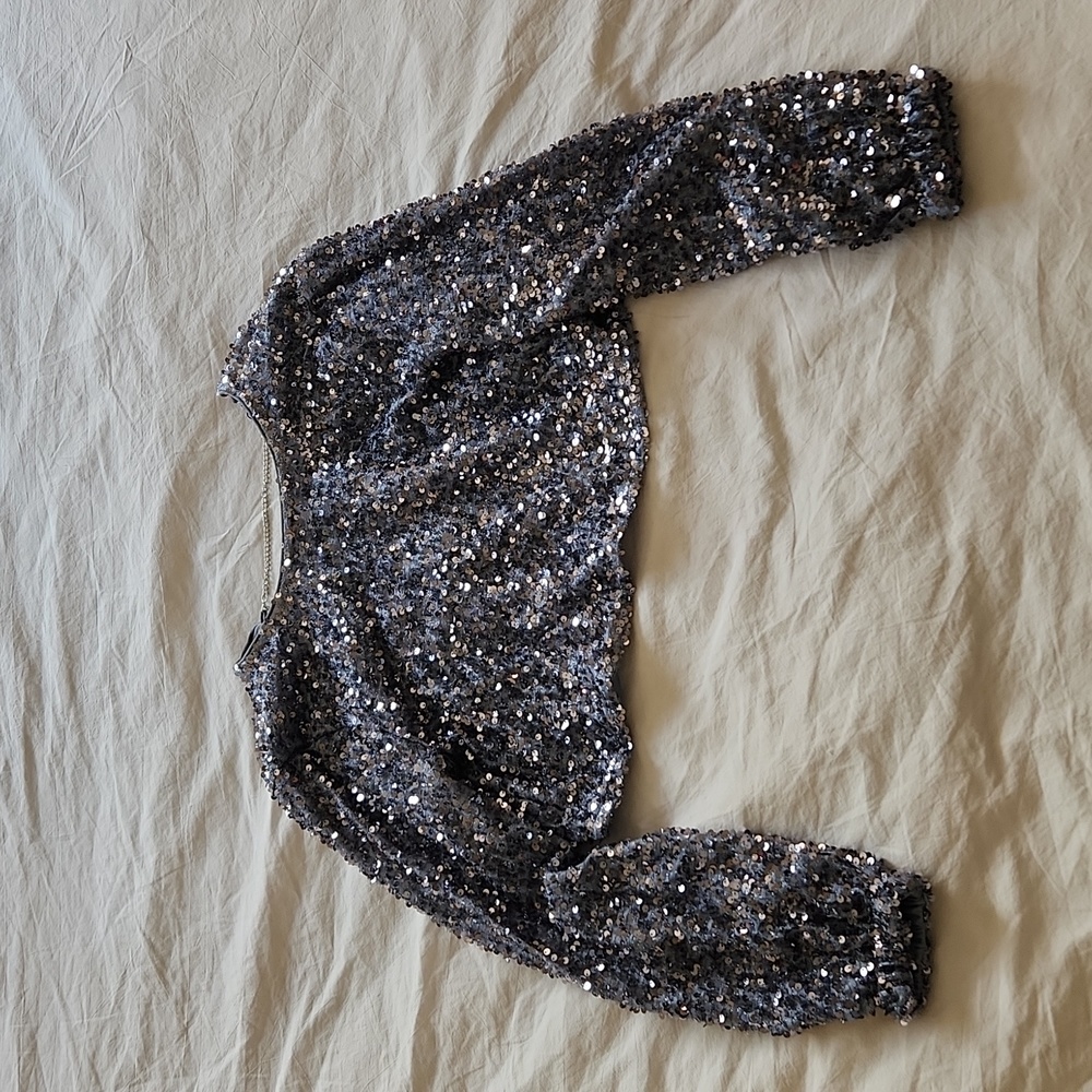 Boohoo Top Sequin Sparkle Crop Top Silver Grey Size 8 NWT